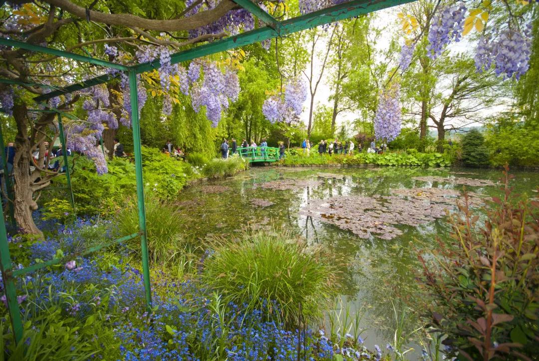 四季美如仙境，引眾人效仿，這座私家花園絢爛如油畫